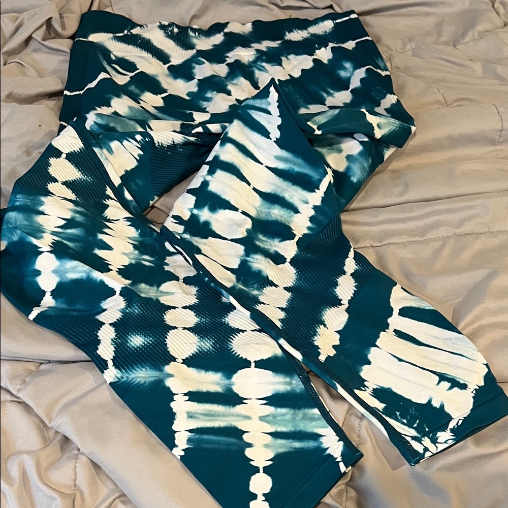Pink Seamless Tie-Dye Leggings